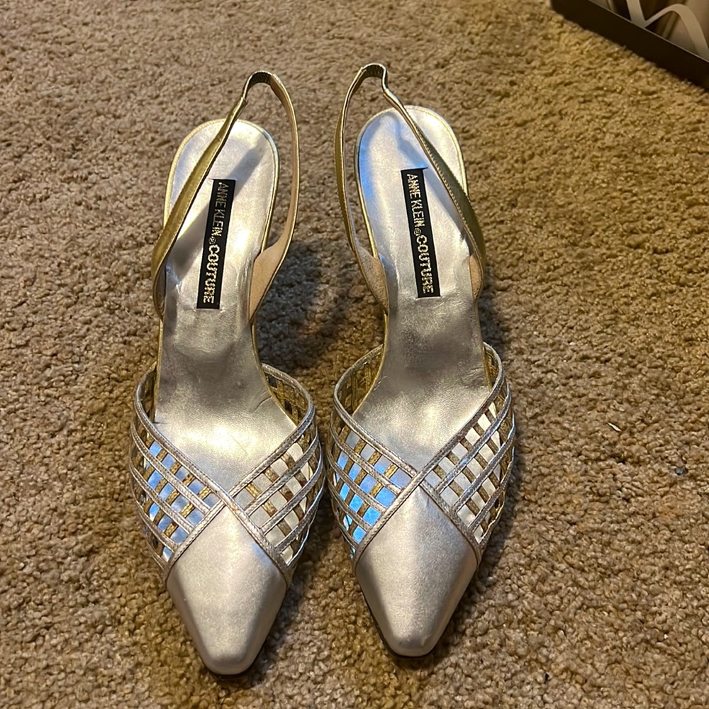 Size 8.5 silver and gold sandal with heel and woven toe